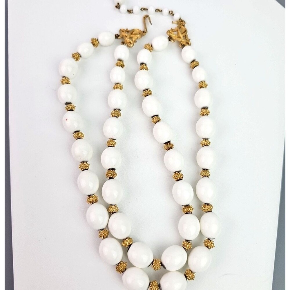 Vintage Crown Trifari Bead Necklace Gold Tone Bead Spacers Two Strand 13 in - Picture 10 of 10